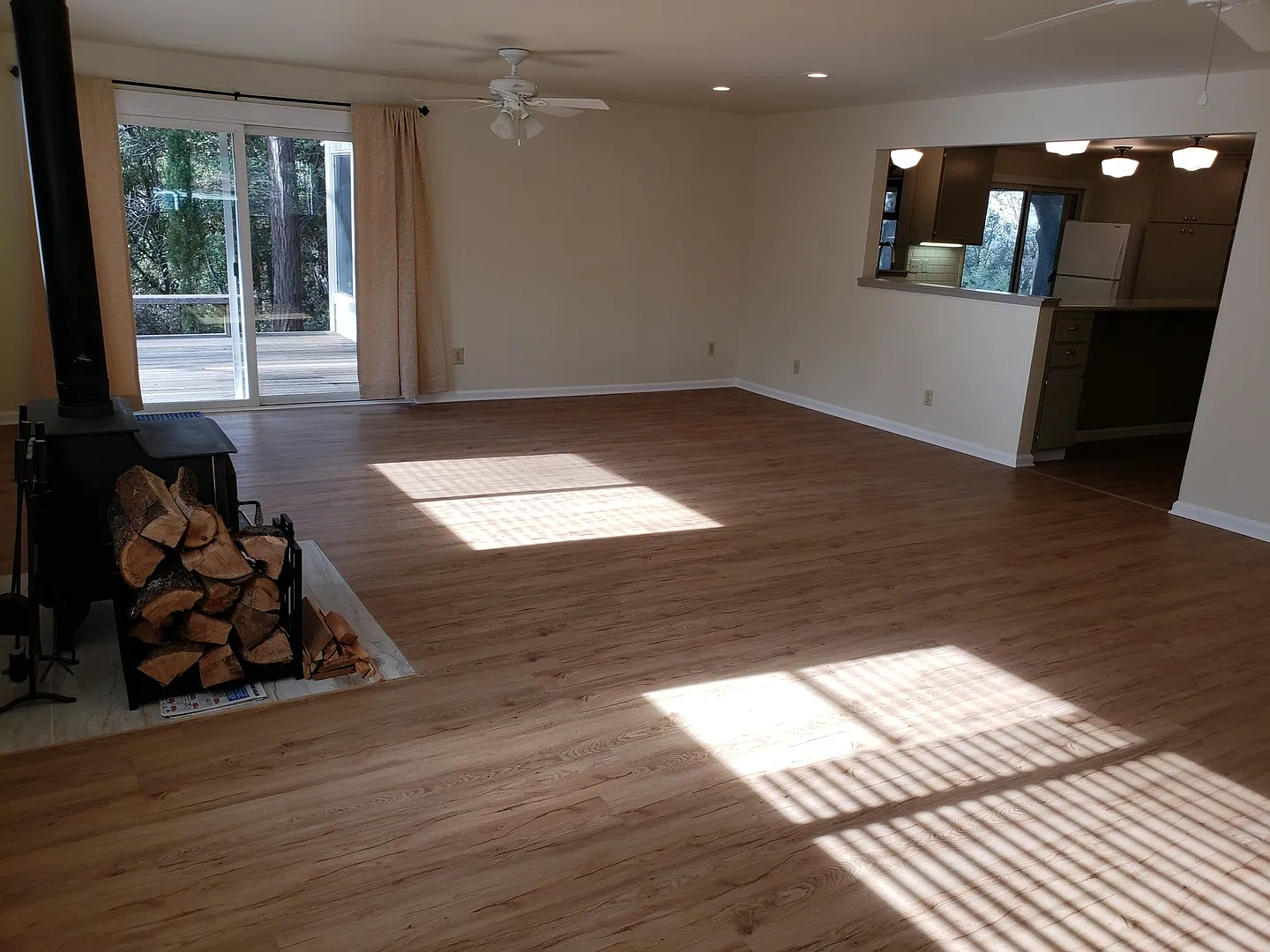Meadow Vista/Applegate House On 2 Acres — Photo 3