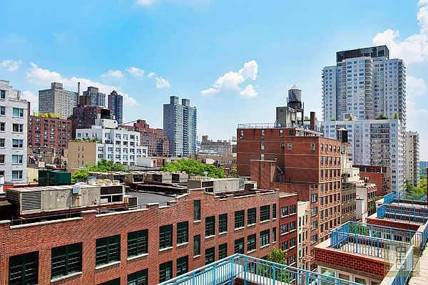 Rented by Halstead Real Estate | media 16