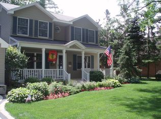 613 Revere Rd, Glenview, IL 60025