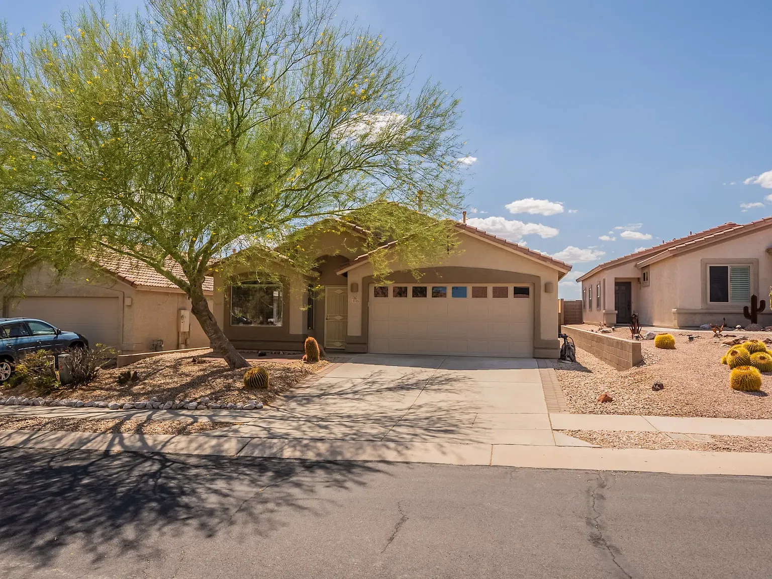 4 bed, 1873 sqft, $1,975 — Photo 2