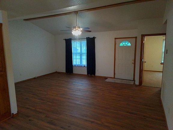 5th image of 912 E Amber Drive