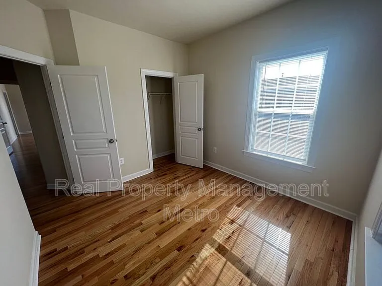 10519 Old Ellicott Cir — Photo 25