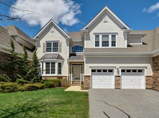 5 Hage Ter #84, West Orange, NJ 07052