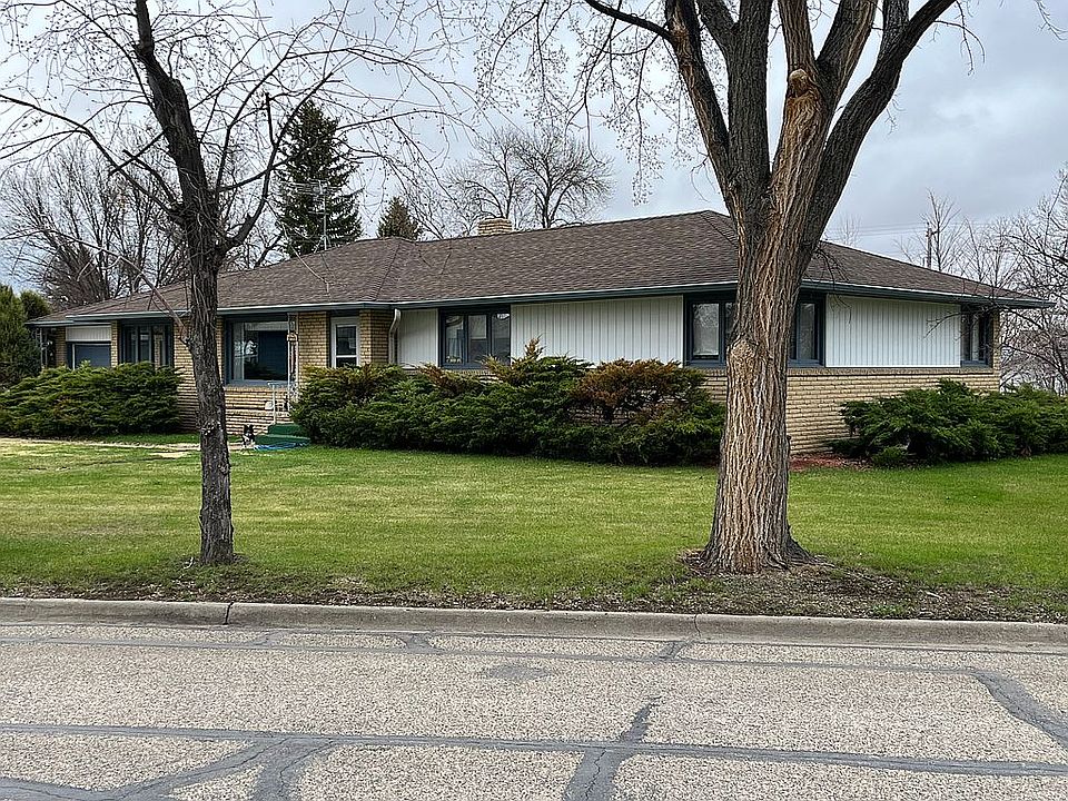 501 S 2nd St, Strasburg, ND 58573 Zillow