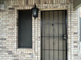 1787 Calle Ginebra #3, Eagle Pass, TX 78852