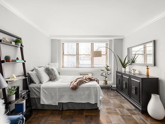 2nd image of 63 E 9th St APT 2W