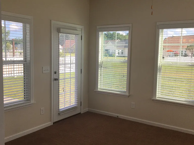 1713 Sunmeadow Dr — Photo 23