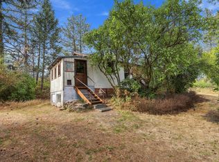 17717 W Burnett Rd, Nine Mile Falls, WA 99026