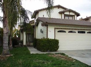 504 Cherry Vista Dr, Perris, CA 92571