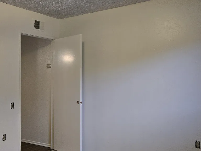 7291 La Mancha Cir #C — Photo 13