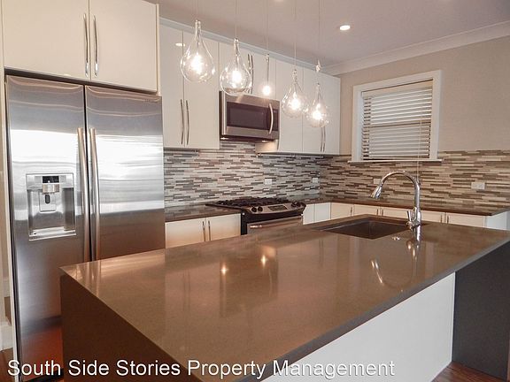 3rd image of 4237 S Calumet Ave Unit 4928726