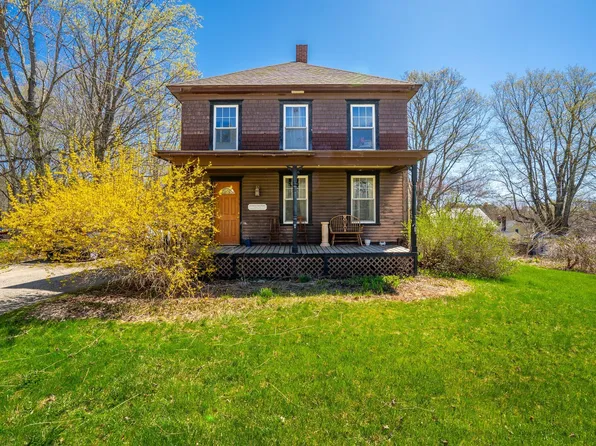 9 Church Road, Readfield, ME 04355