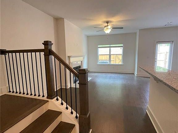5th image of 6456 Scudders Dr