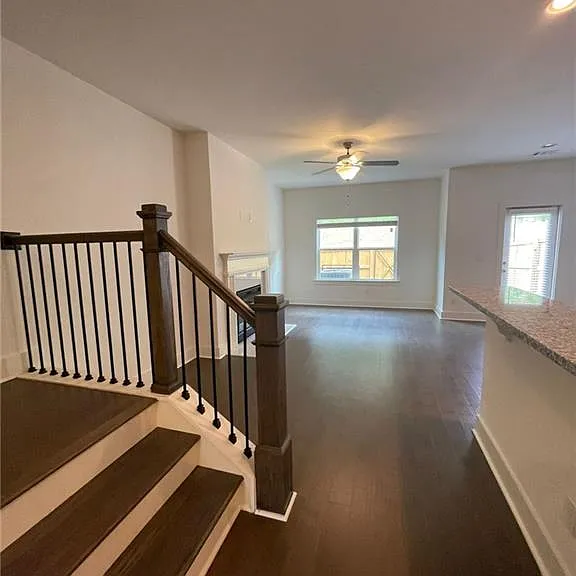 6456 Scudders Dr — Photo 5