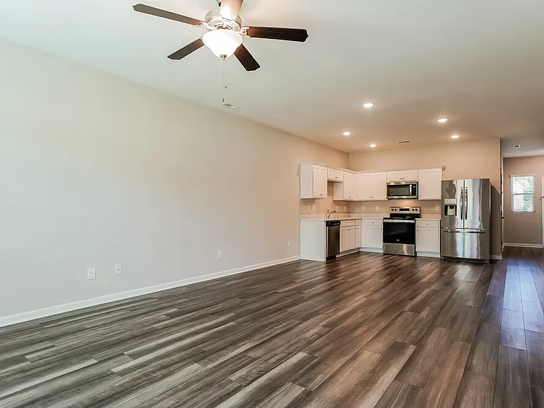 548 Wendell Falls Pkwy — Photo 8