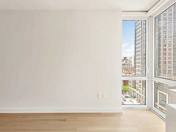 4th image of 55 W 25th St APT 10F