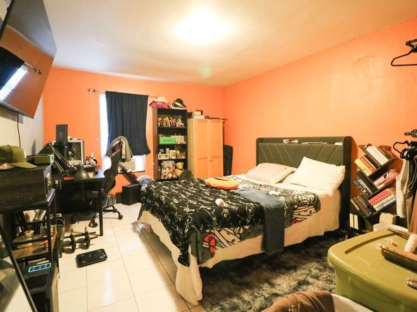 laredo-texas-49632448 picture