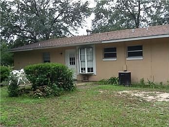 5th image of 3005 NE 25th Ct