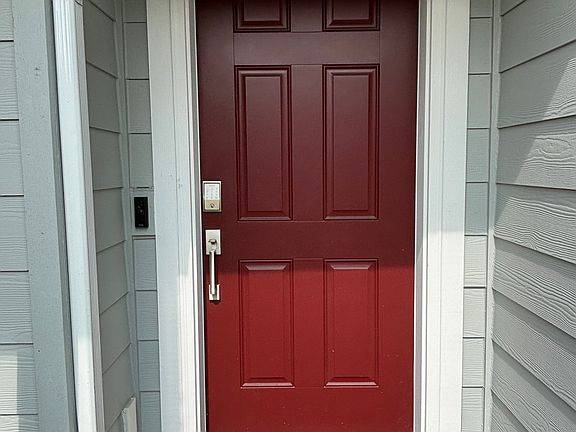 3rd image of 17422 118th Avenue Ct E Unit C
