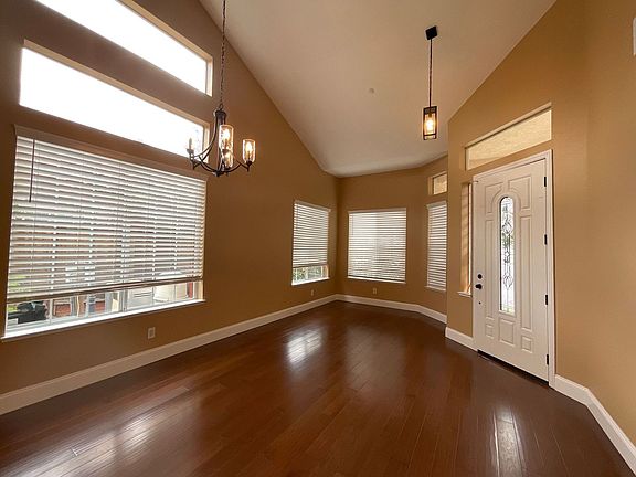 2nd image of 34629 Cascades Cir