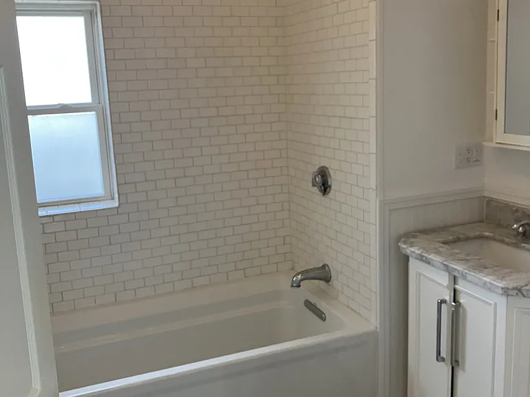 9 Forster St #1 — Photo 5