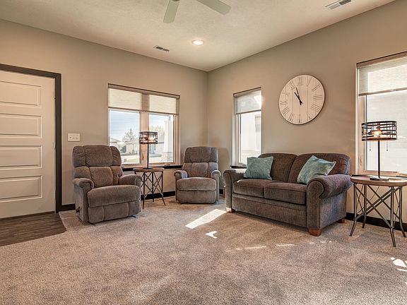 4th image of 4508 Tallgrass Cir