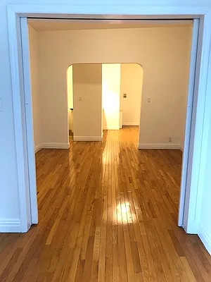 Rented by CitySites Real Estate Group | media 18