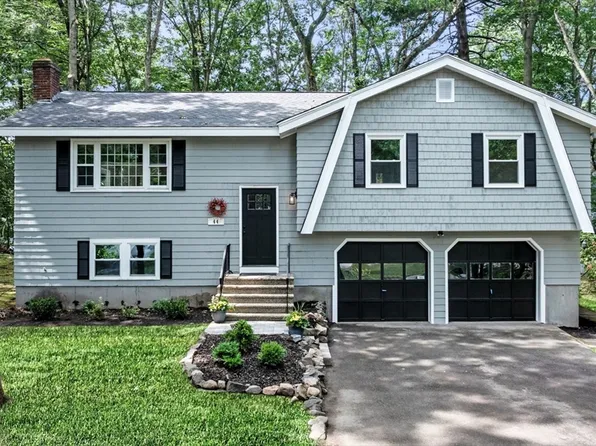 44 Longbow Rd, Danvers, MA 01923