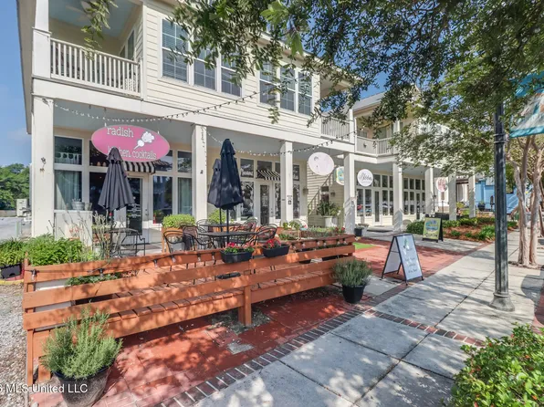 200 Jeff Davis Ave Ste 6, Long Beach, MS 39560