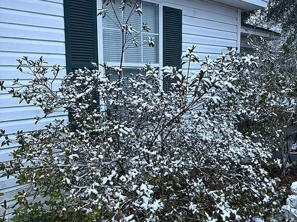 6162 Mockingbird Hill Ct, Crestview, FL 32539