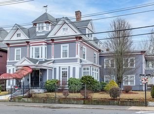 322 Pawtucket St, Lowell, MA 01854
