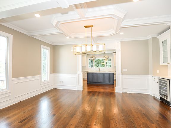 Open Concept Living/Dining