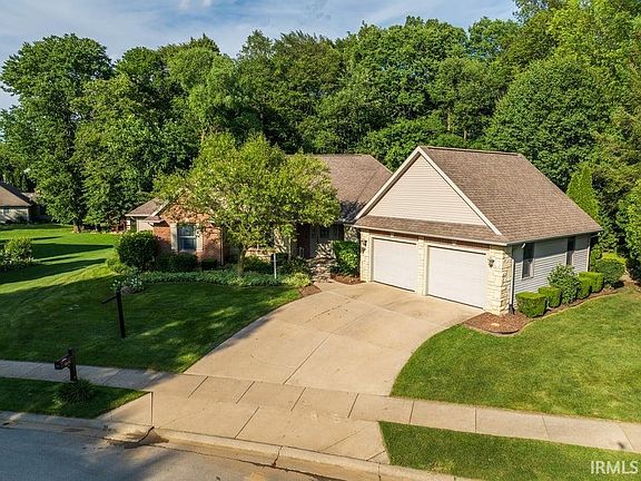 4th image of 55802 Nature View Dr