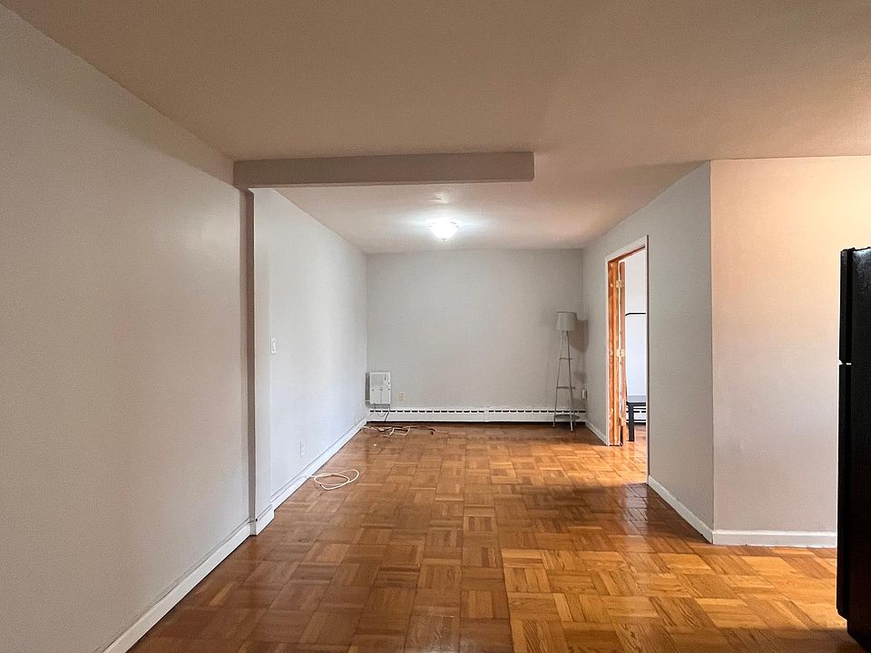 2nd image of 31 Duncan Ave #6G