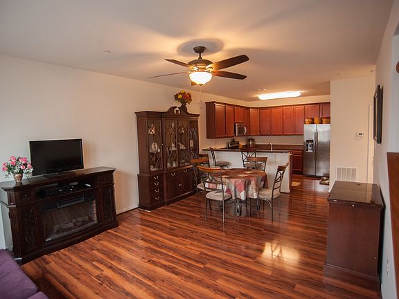 2nd image of 101 Jacobia Dr