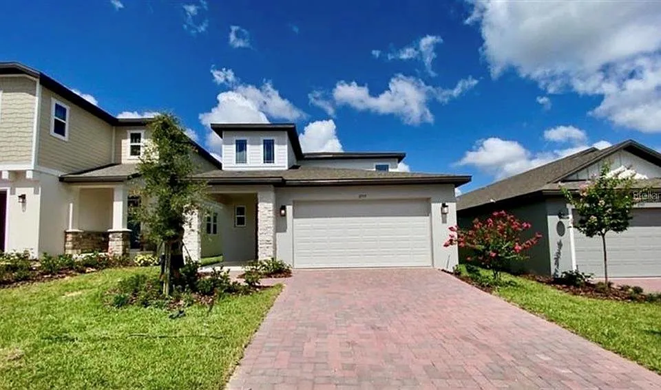 2333 Mystic Maze Ln