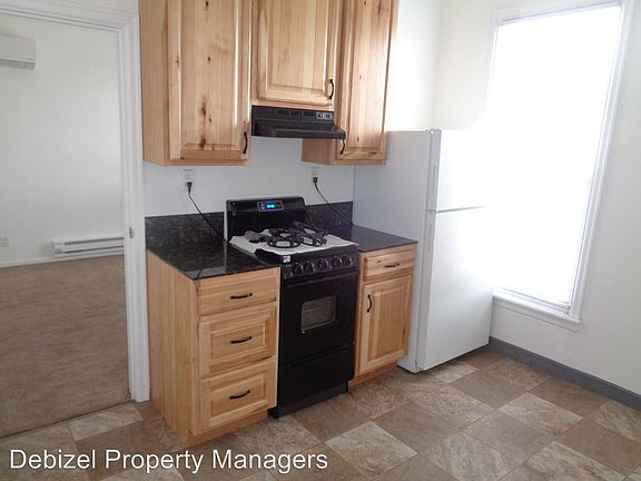 3rd image of 2516 2nd Ave S APT 4