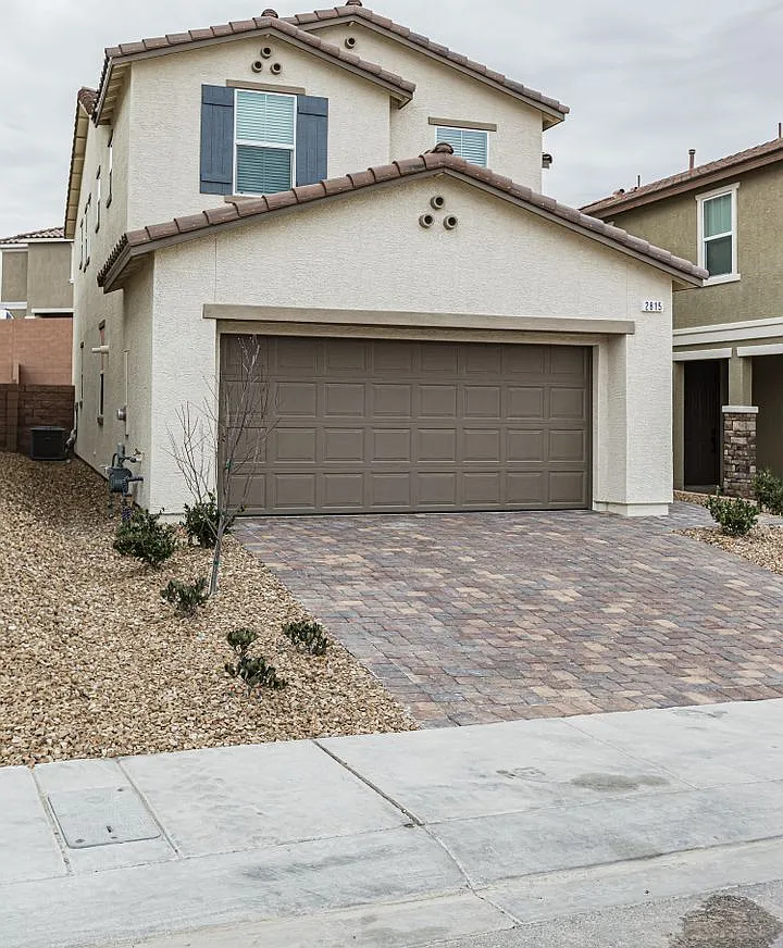 Beautiful home in Inspirada Henderson — Photo 2