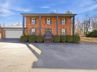 120 Shamrock Dr, Madisonville, KY 42431