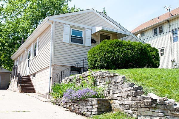 1st image of 414 Fairview Ave