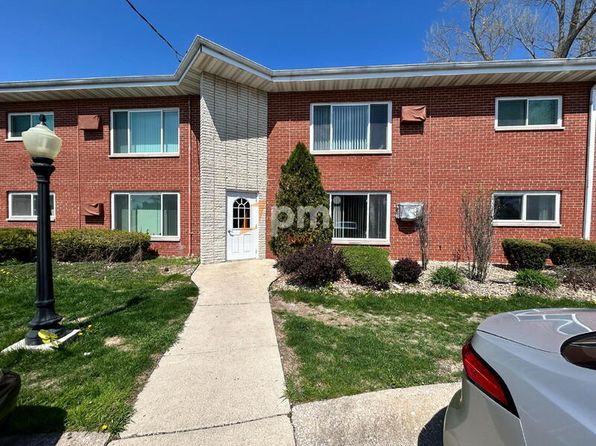 105 Harrington Ave #15