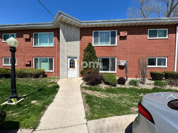 105 Harrington Ave, Crown Pt, IN