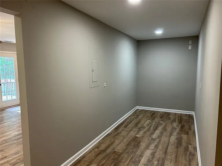140 Stoneforest Dr — Photo 20