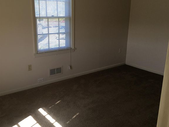 4th image of 6502 Carefree Ln APT 06