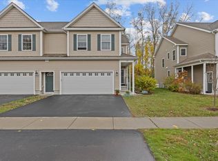 60 Brooke Ln, Colchester, VT 05446