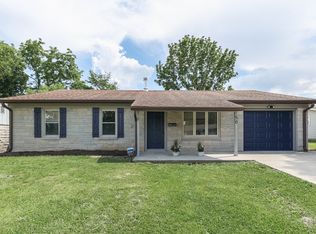 50 Holiday Ln, Mooresville, IN