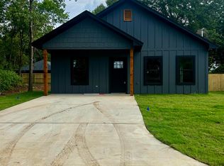 201 E Fleming St, Longview, TX 75604