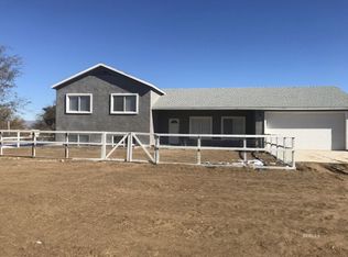 1052 W Roadrunner St, Safford, AZ 85546