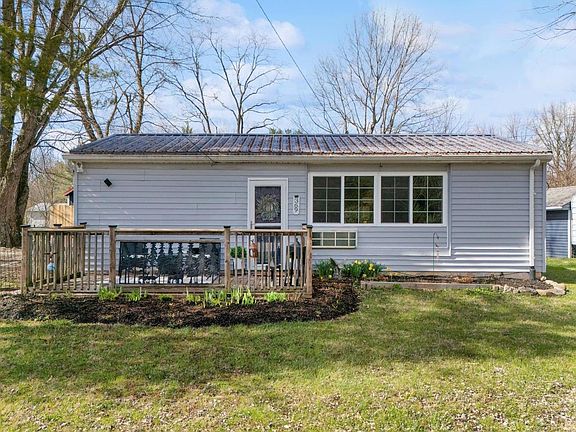 2nd image of 369 Beechwood Rd