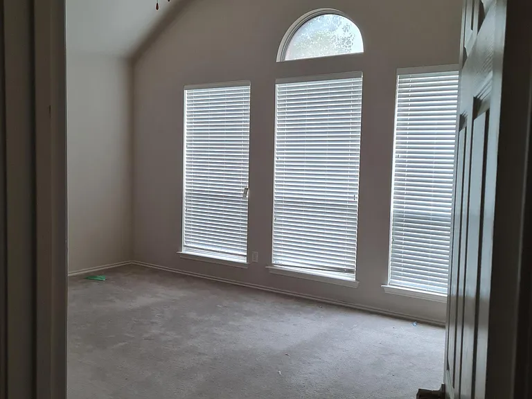 6709 Canis Dr — Photo 9